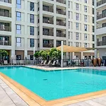 Livbnb - 1Br Retreat Free Access To Creek Lagoon